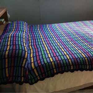 🧶 Never Used! Homemade Multicolor Striped Crochet Blanket *Double*